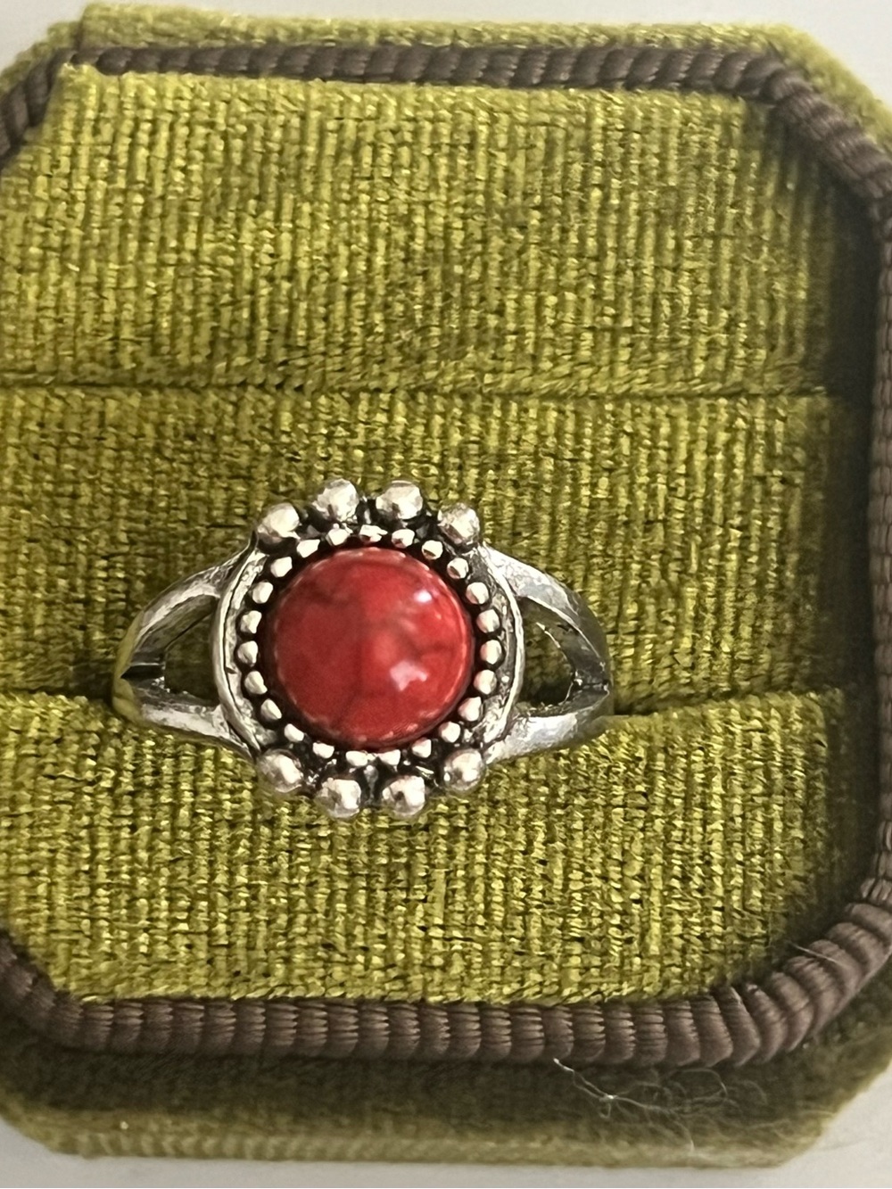 Boho/Design Red Turquoise Stainless Steel Silver Detailing Ring Size 7